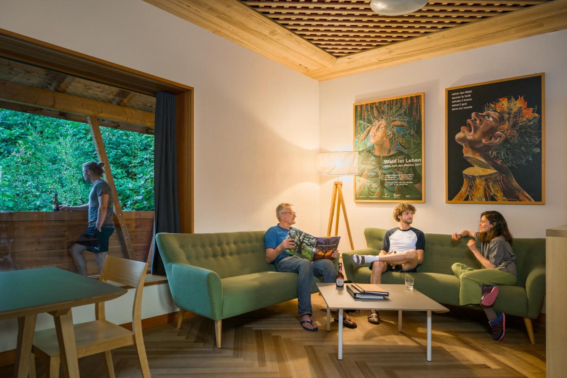 Jugendherberge Trin Exteriör bild